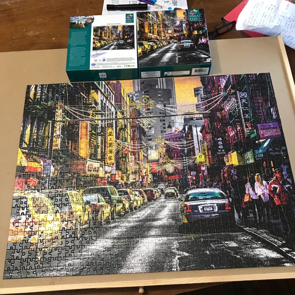 Hasbro 2019 Pixels 1000 Piece Chris Lord Colorful Mott Street Chinatown Puzzle